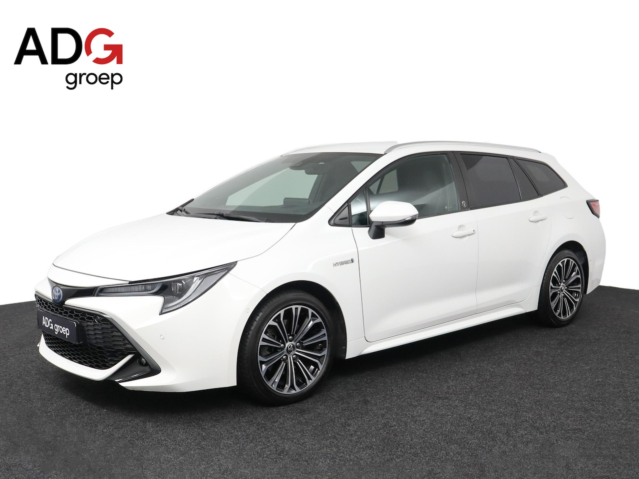 Toyota Corolla Touring Sports - 2.0 Hybrid Executive Limited | Apple Carplay/Android Auto | JBL Audio | Stoel/Stuurverwarm - AutoWereld.nl