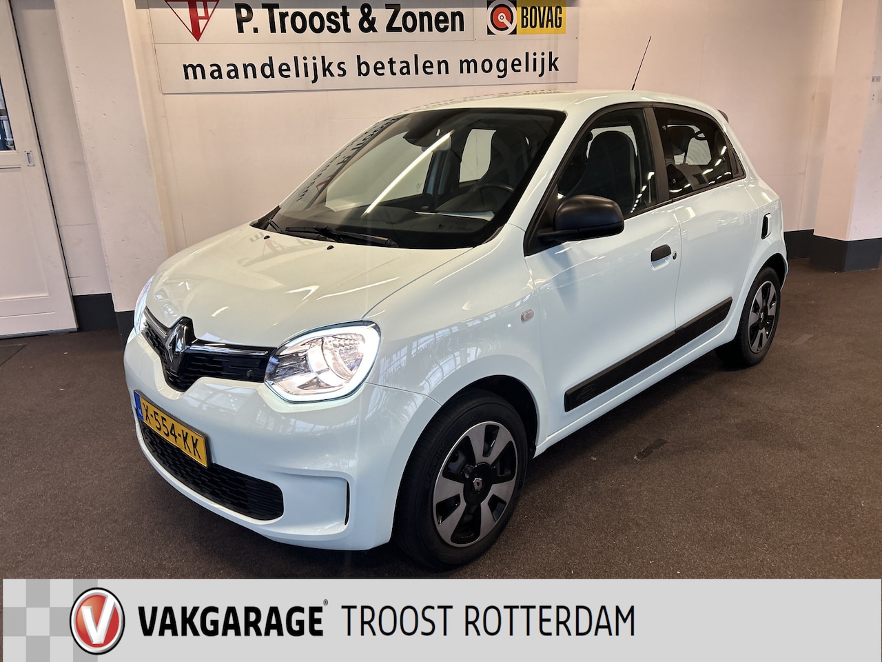 Renault Twingo - 1.0 SCe Life | Stoelverwarming | Snelheidsbegrenzer | Radio/MP3 | LED | 12/2020 | Hoge ins - AutoWereld.nl