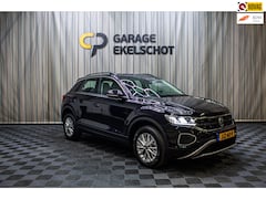 Volkswagen T-Roc - 1.5 TSI Life Edition|Automaat|Carplay|Stoelverwarming