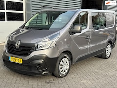 Renault Trafic - 6 persoons, navigatie, trekhaak, cruise control