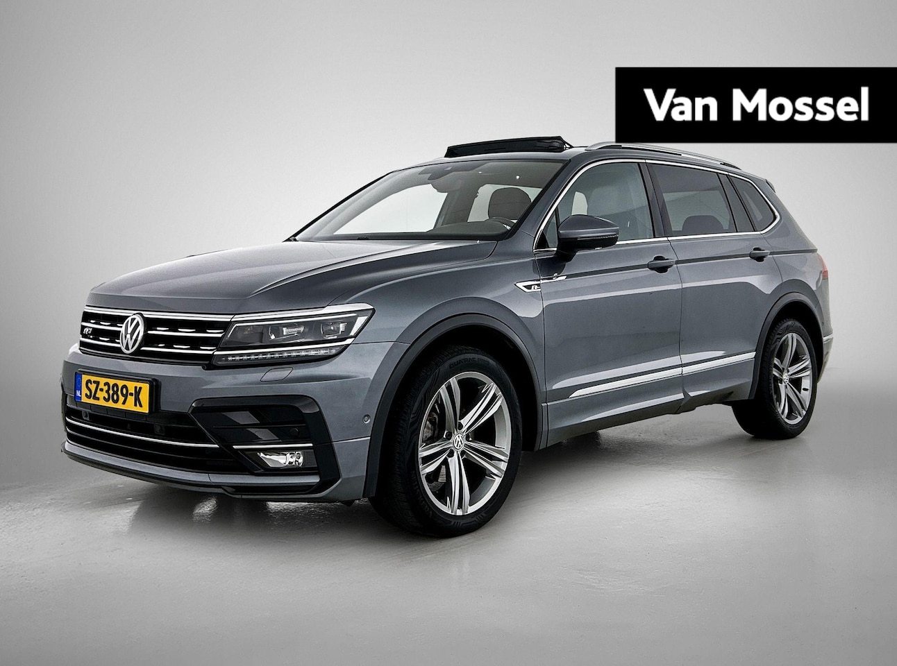 Volkswagen Tiguan Allspace - 1.4 TSI Highline Business R | Automaat  | Panoramadak | Stoel verwarming | Virtual cockpit - AutoWereld.nl