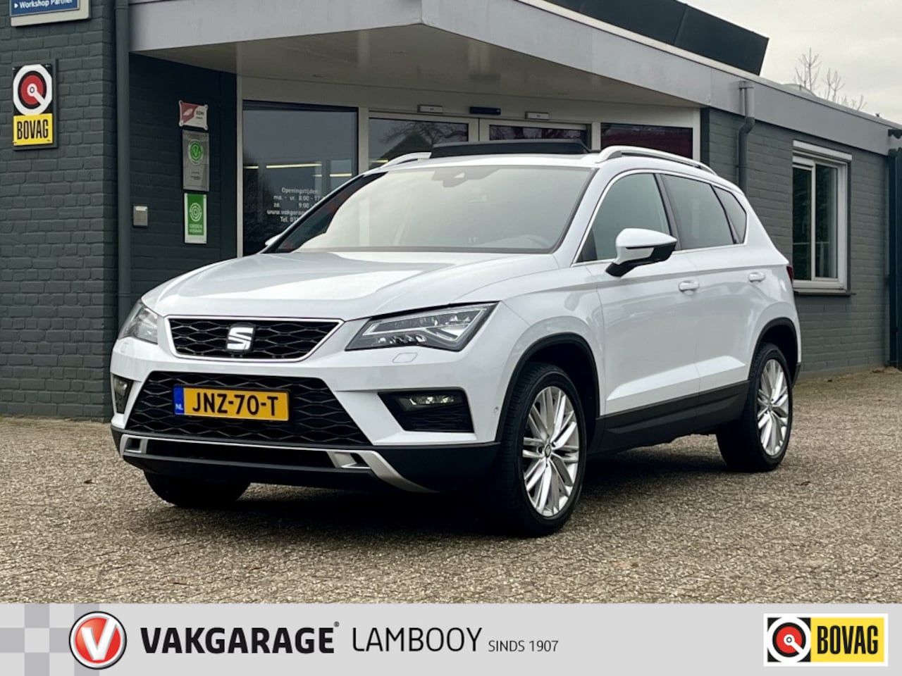 SEAT Ateca - 1.5 TSI Xcellence Pano Keyless Navi Carplay Camera - AutoWereld.nl