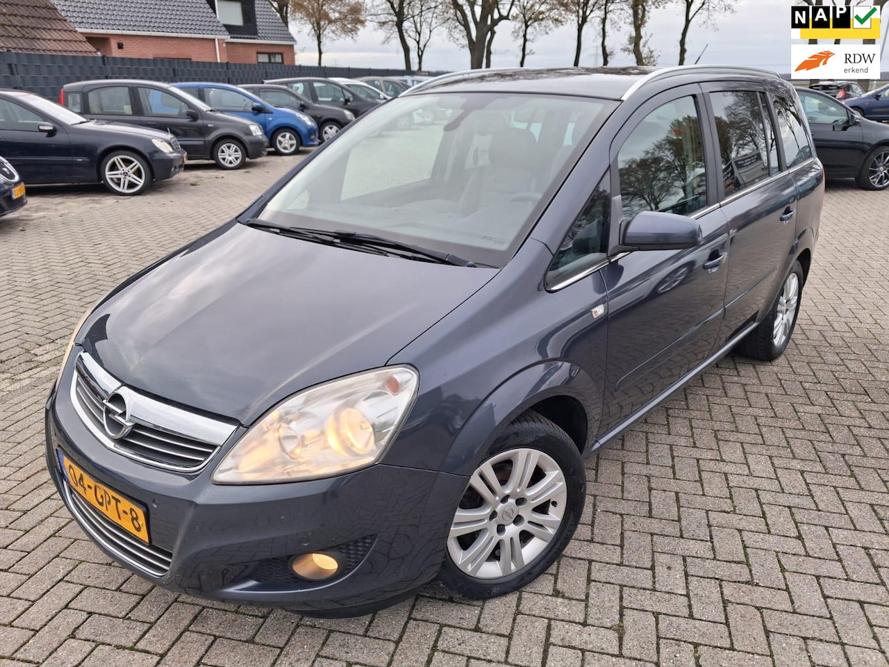Opel Zafira - 1.8 Temptation 7 persoons 2008. Airco/Cruise/Leder/Trekhaak etc.. APK 11-2026 - AutoWereld.nl