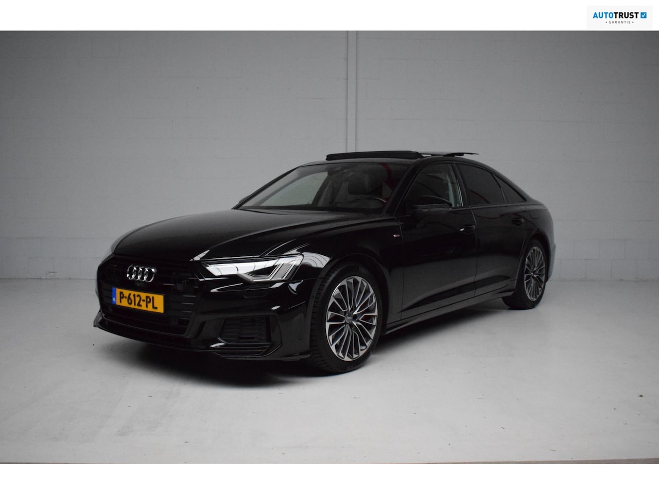 Audi A6 Limousine - 55 TFSI e quattro Competition PANORAMADAK / VIRTUAL / ADAPT.CRUISE / BLACKOPTIEK / HEAD-UP - AutoWereld.nl