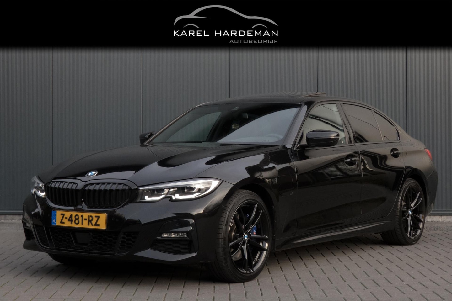 BMW 3-serie - 330e High Executive | M-PAKKET | PANORAMADAK | HEAD UP | ACC | SIDE ASSIST | HIFI AUDIO - AutoWereld.nl