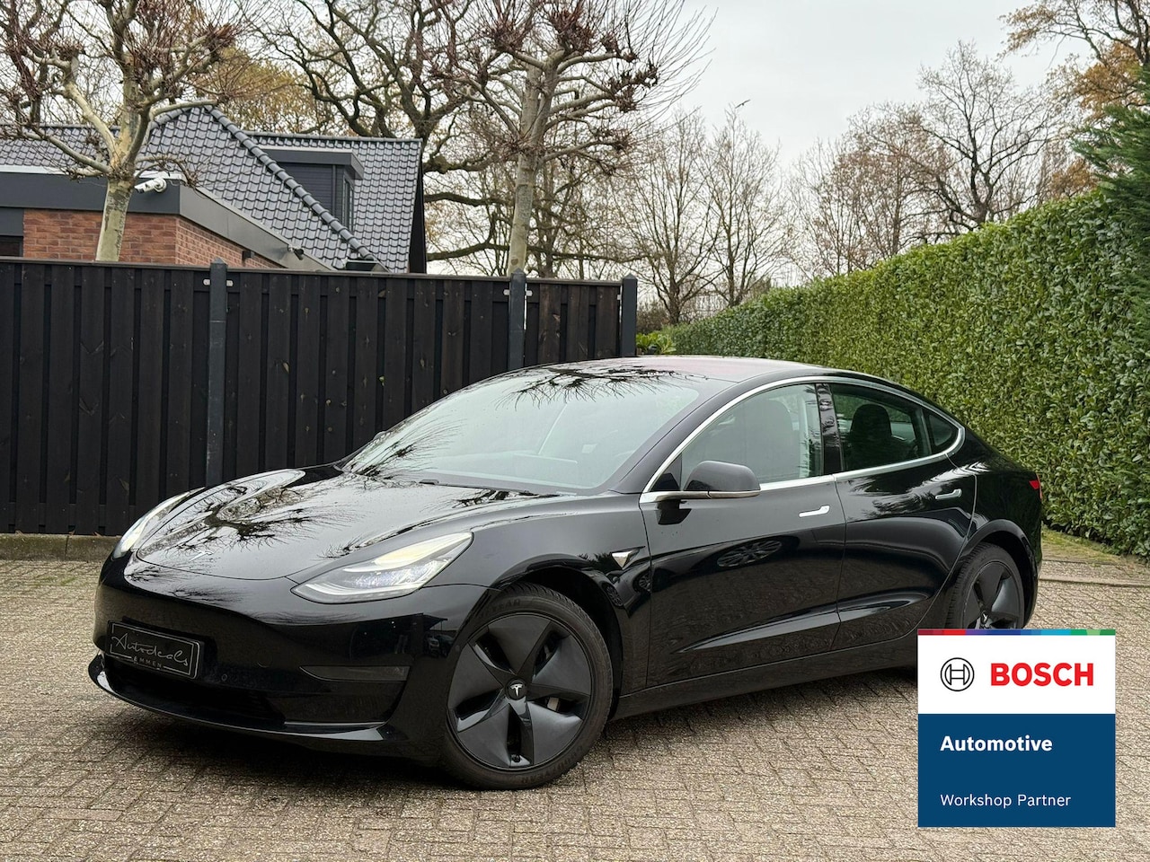 Tesla Model 3 - Long Range RWD Long Range AWD 75 kWh - AutoWereld.nl