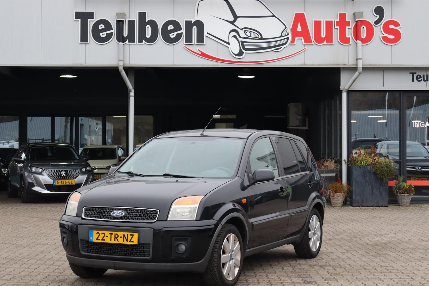 Ford Fusion - 1.4-16V Futura Airco, Radio cd speler, Elektrische ramen - AutoWereld.nl