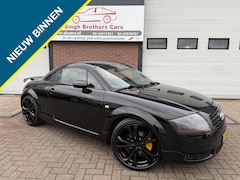 Audi TT - 1.8 5V Turbo 180pk AIRCO LEER 19"Velgen