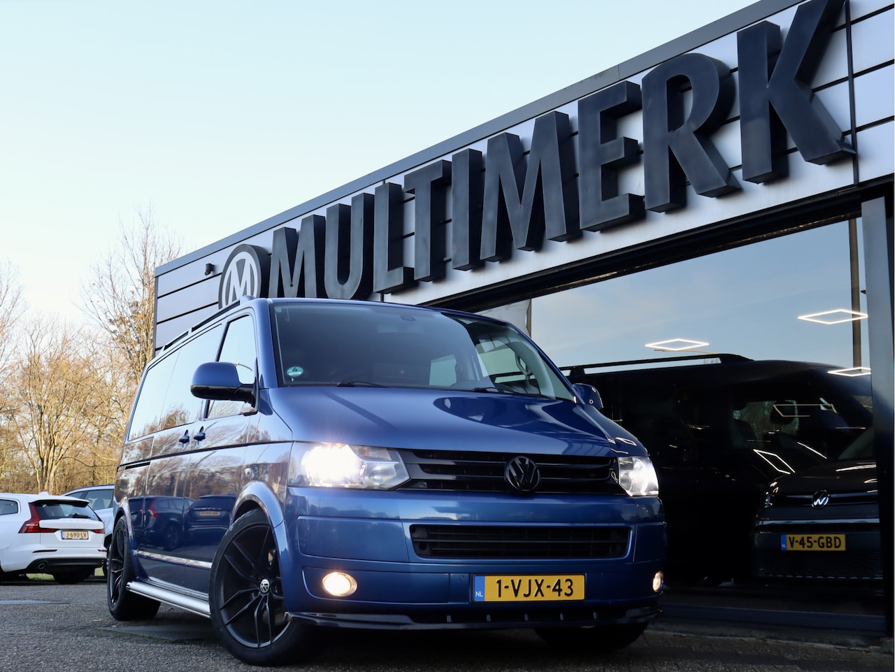 Volkswagen Transporter - 2.0 TDI DSG LUXE DUBBELE CABINE MARGE/BTW VRIJ - AutoWereld.nl