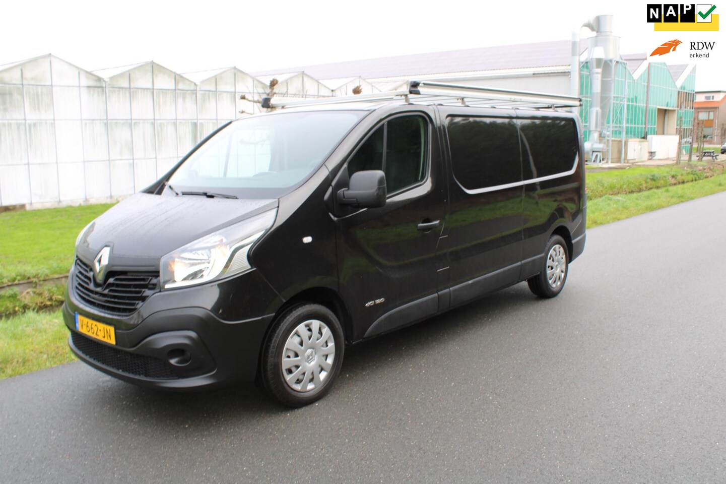 Renault Trafic - 1.6 dCi T29 L2H1 Luxe Lang met Navigatie en Airco - AutoWereld.nl