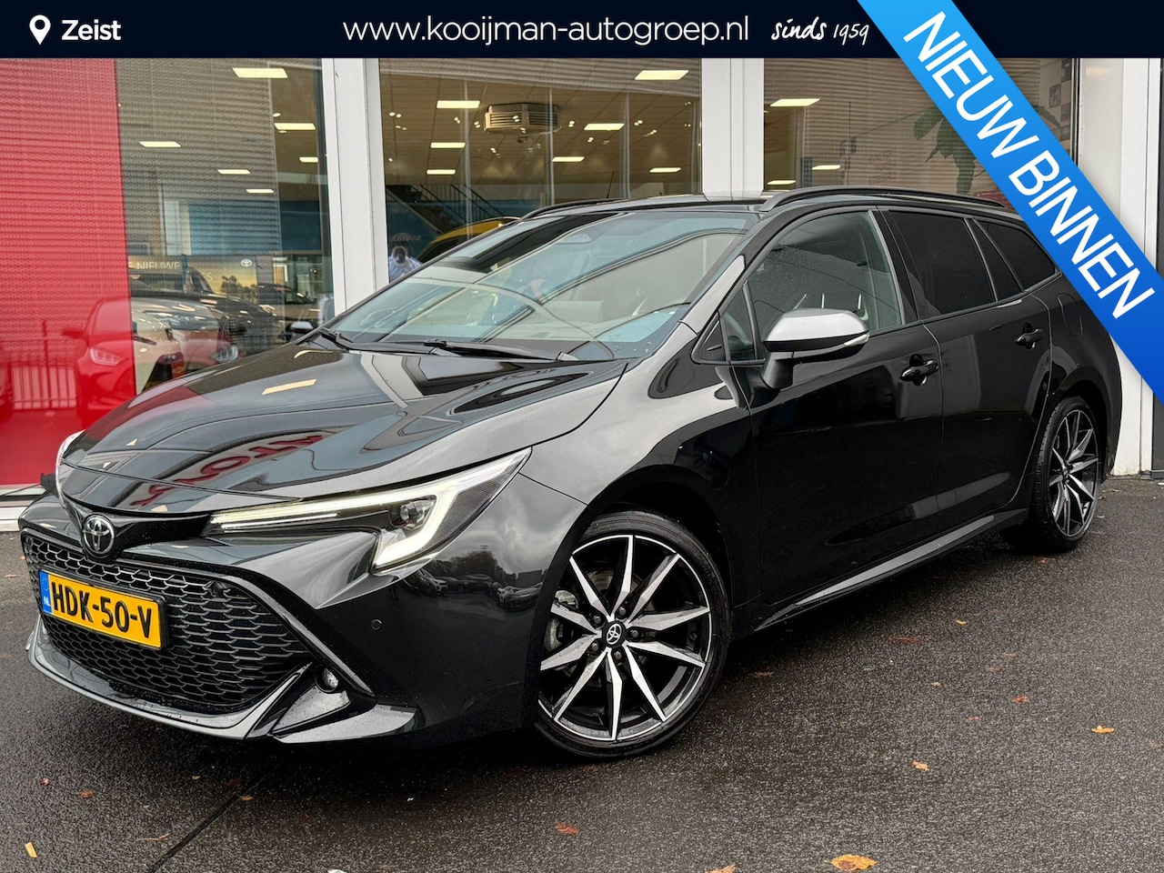 Toyota Corolla Touring Sports - Hybrid 200 GR Sport Plus Schuif-/Kanteldak | JBL premium geluid | Dodehoekdetectie | Parke - AutoWereld.nl
