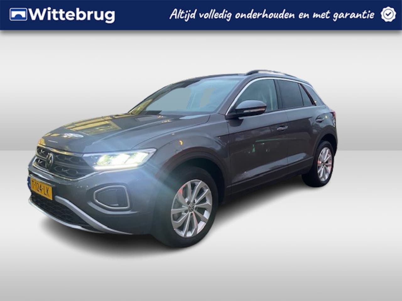 Volkswagen T-Roc - 1.5 TSI Life Business / Carplay / Navi / Camera - AutoWereld.nl