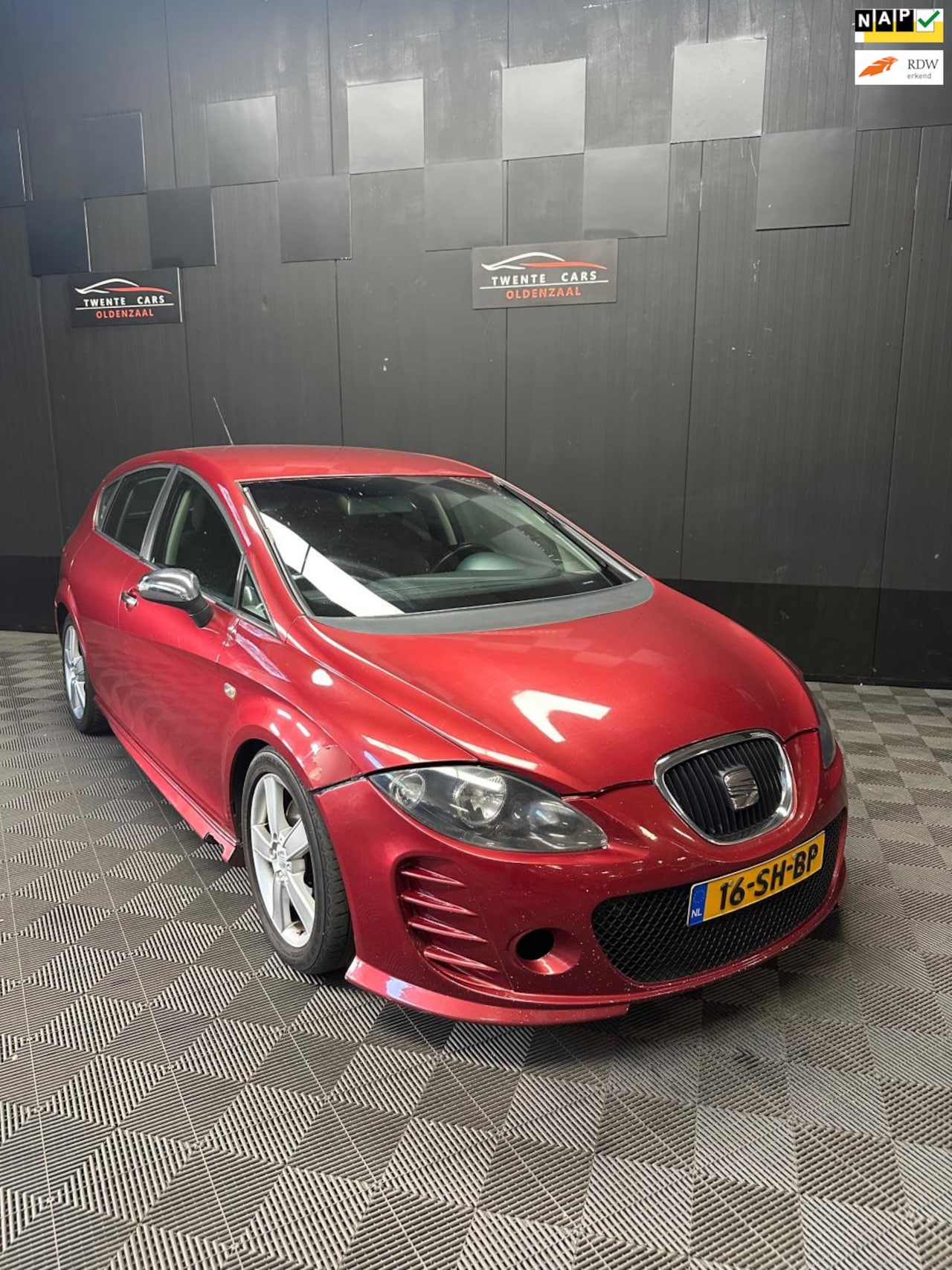 SEAT Leon - 2.0 TFSI Sport-up | Android | Clima | Nieuwe APK | - AutoWereld.nl