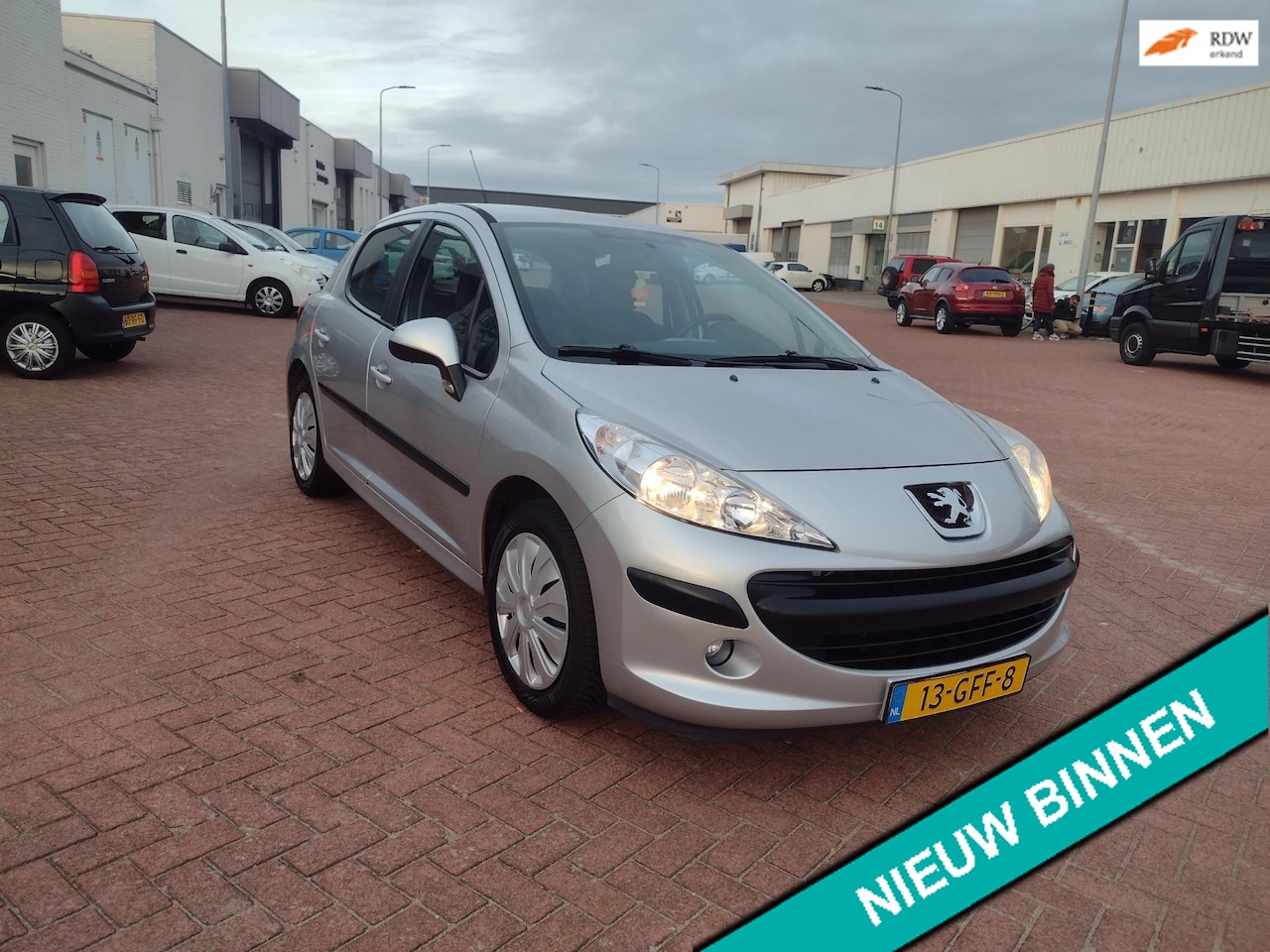 Peugeot 207 - 1.6 VTi Look MOOIE AUTO 0619590613 AIRCO 5 DRS - AutoWereld.nl