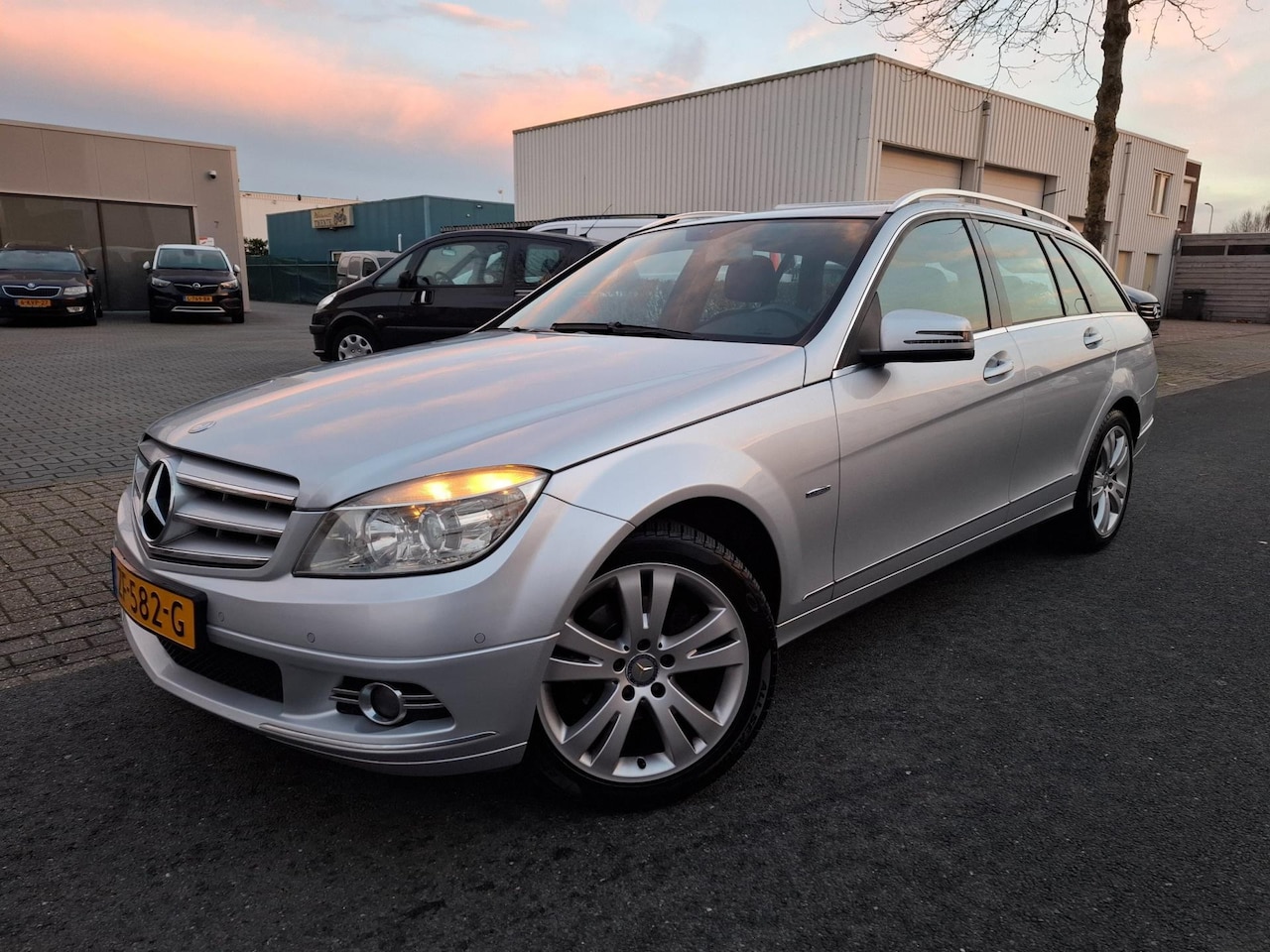 Mercedes-Benz C-klasse Estate - 180 CGI AUTOMAAT/CLIMA/CRUISE/NAVI! - AutoWereld.nl