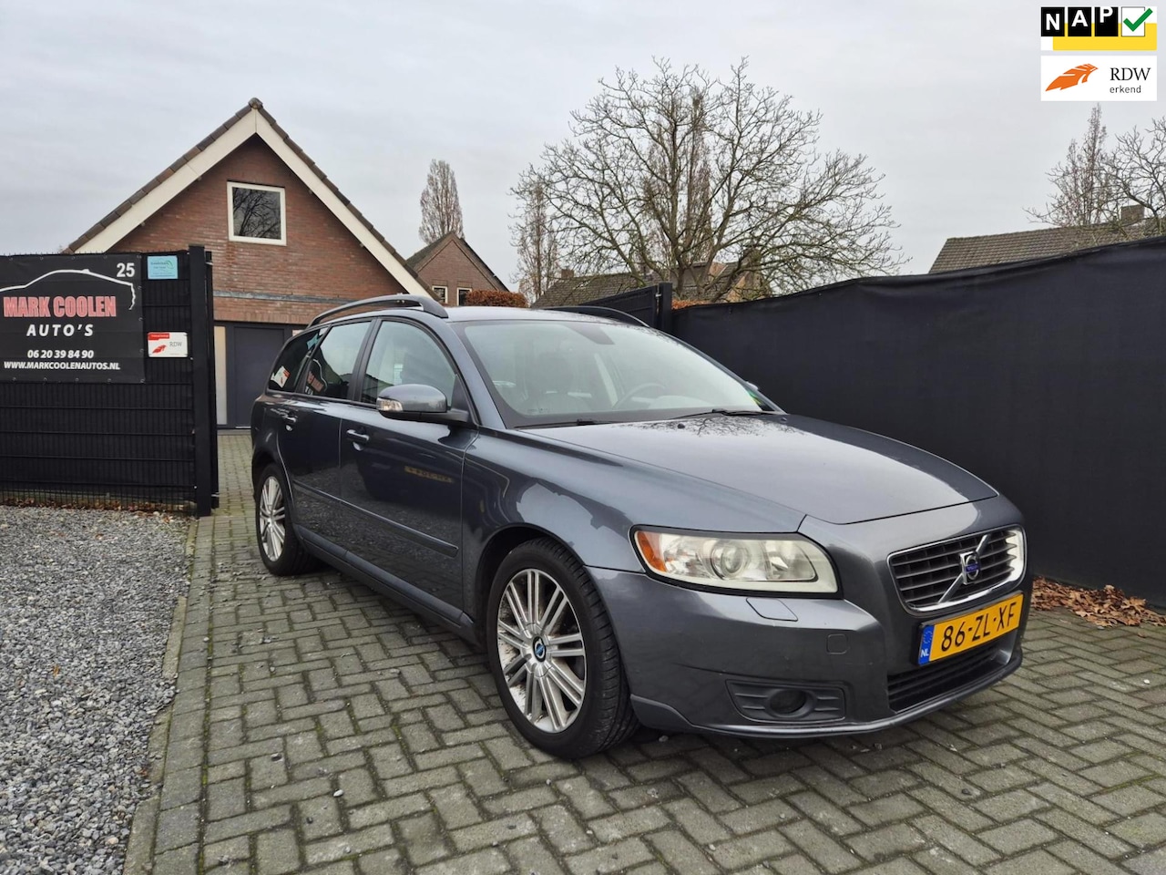 Volvo V50 - 1.8 Edition II Airco Cruise Trekhaak Leer 17 Inch - AutoWereld.nl
