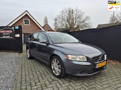 Volvo V50 - 1.8 Edition II Airco Cruise Trekhaak Leer 17 Inch
