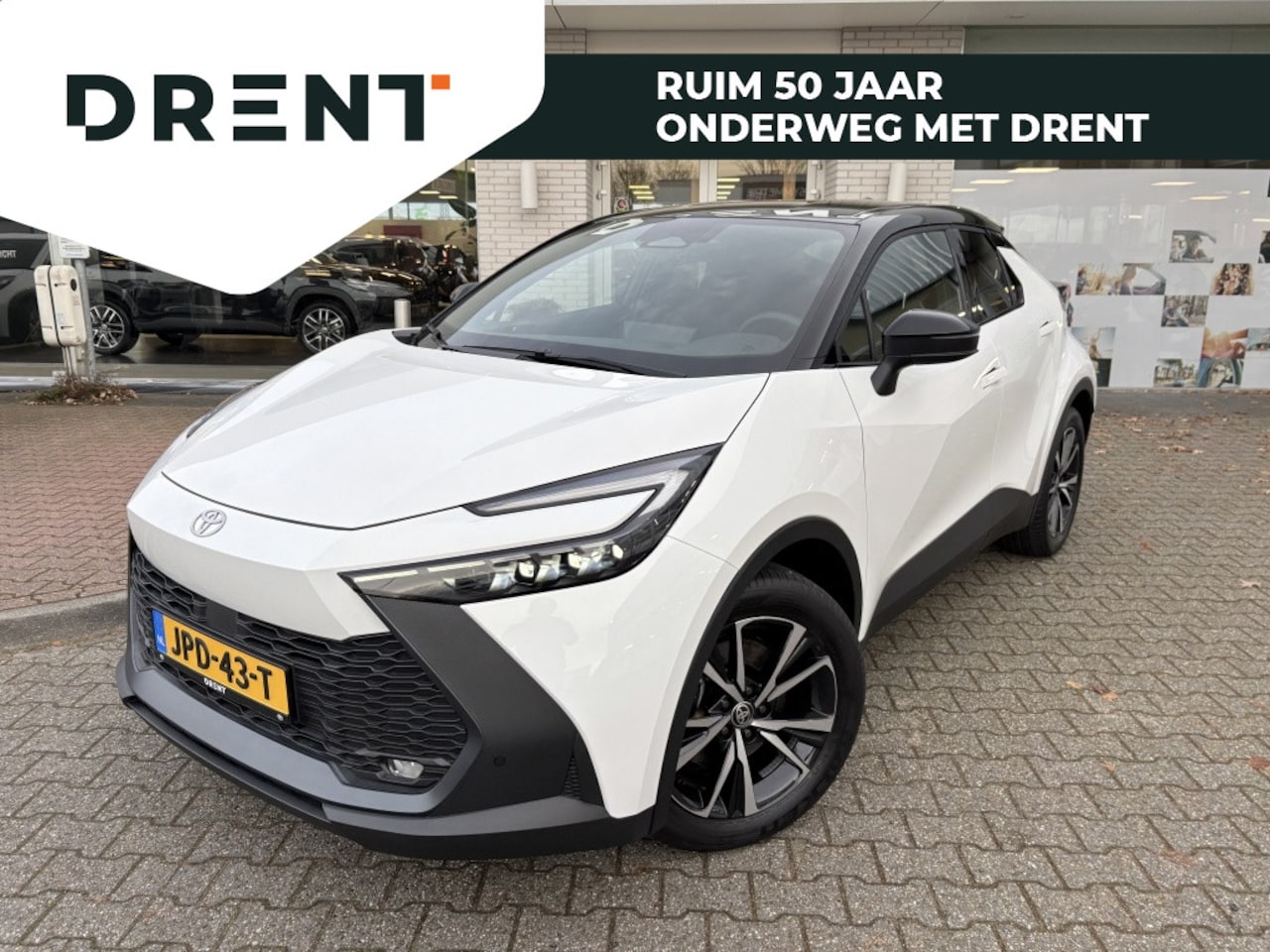 Toyota C-HR - 2.0 PHEV 220 First Edition | Navi | Sensoren v/a | Dodehoek | - AutoWereld.nl