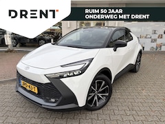 Toyota C-HR - 2.0 PHEV 220 First Edition | Navi | Sensoren v/a | Dodehoek |