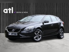 Volvo V40 - 2.0 D2 Summum Business Leer | Navigatie | Panoramadak | Stoelverwarming | Keyless drive |