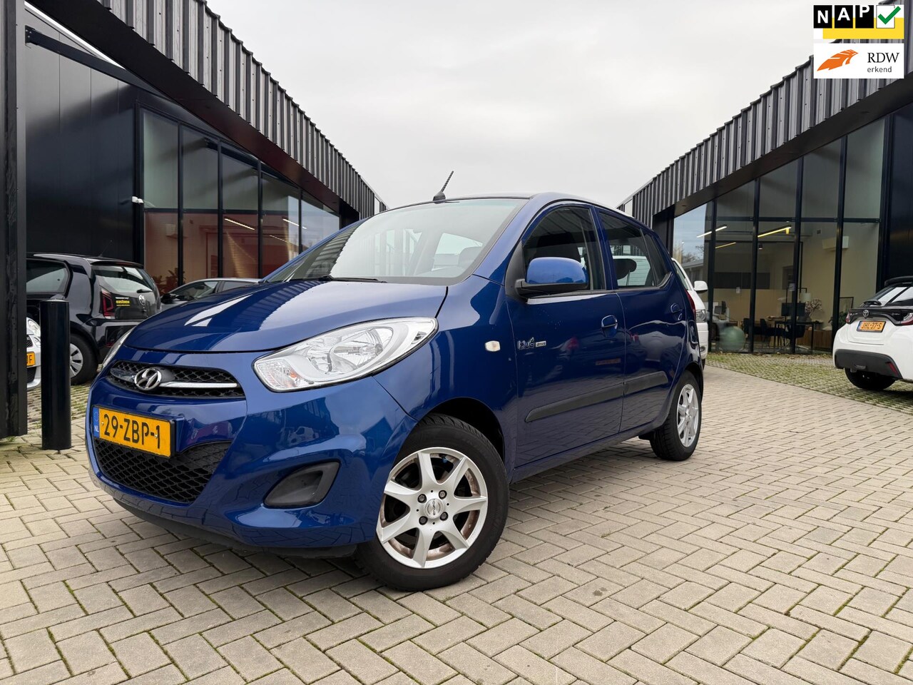 Hyundai i10 - 1.0 i-Drive Cool Airco PDC Nwe APK - AutoWereld.nl