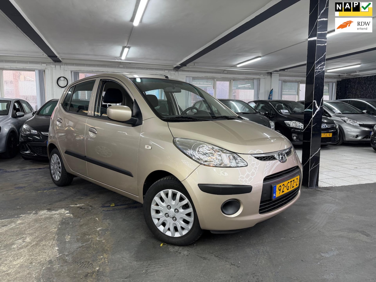 Hyundai i10 - 1.1 Dynamic Cool Aut/Airco - AutoWereld.nl