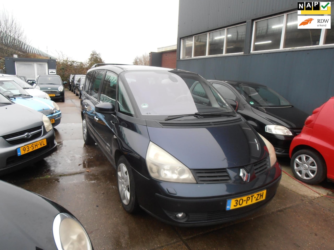 Renault Grand Espace - 3.5 V6 Initiale autom 6 pers airco nap apk - AutoWereld.nl