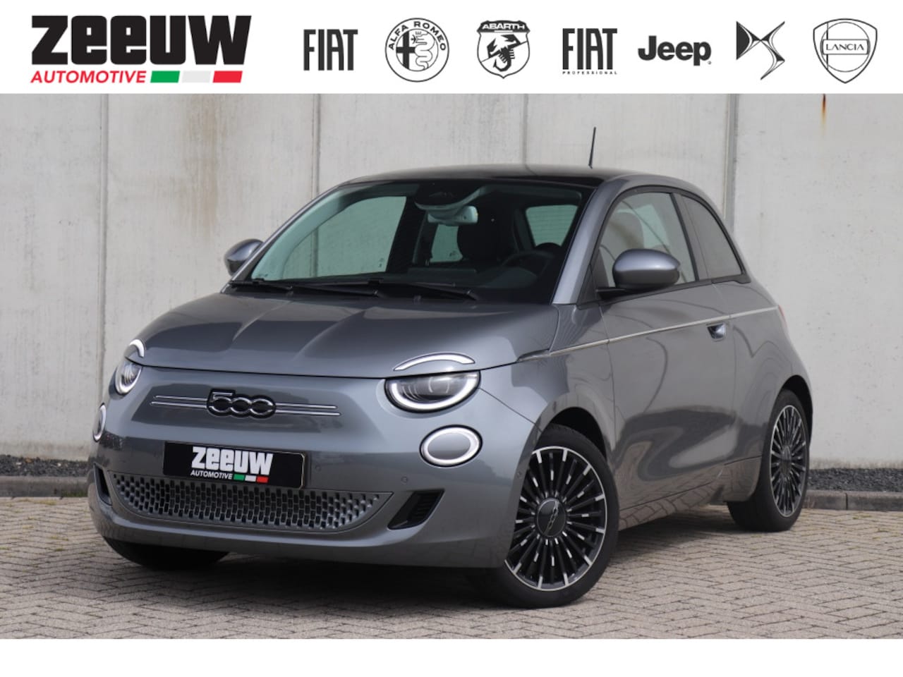 Fiat 500 - Icon 42 kWh | Pano | Camera | Winter | LED | Navi | 17" - AutoWereld.nl