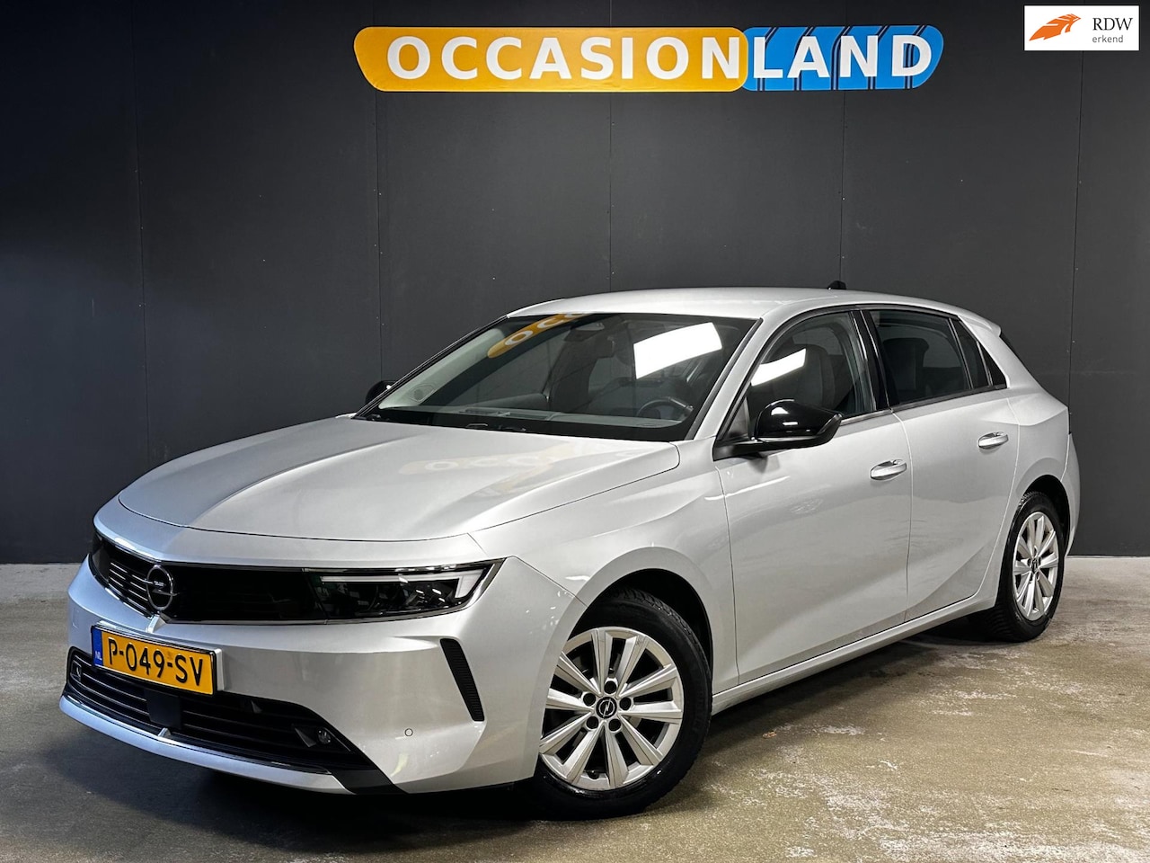 Opel Astra - 1.2 Edition|LED|KEYLESS START|NAVI|PARKEERSENSOREN|16INCH| - AutoWereld.nl