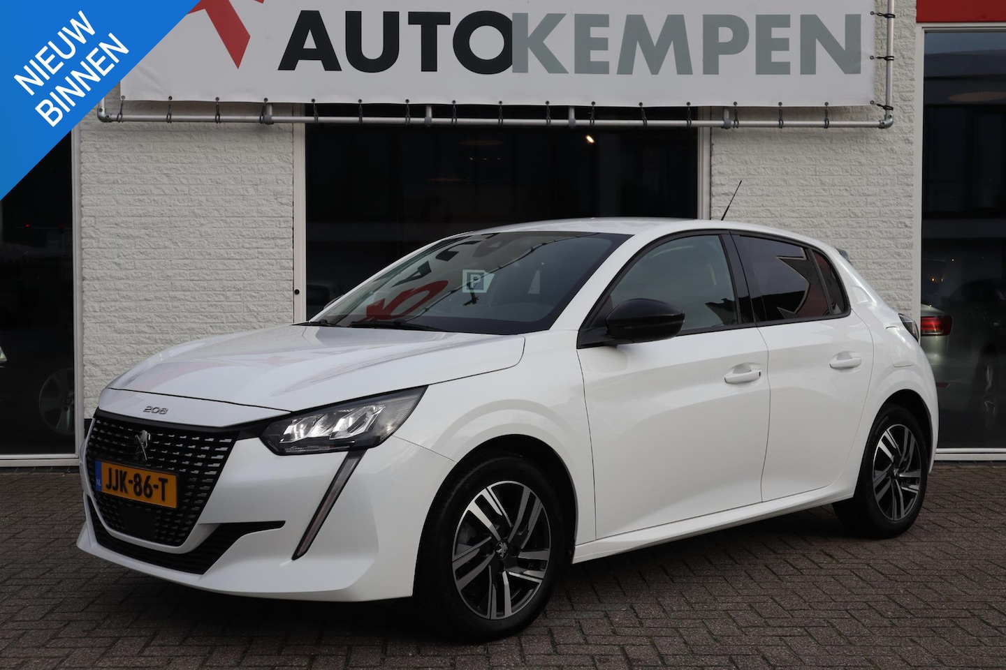 Peugeot 208 - 1.2 PT ALLURE PACK ADAPTIVE CRUISE|APPLE CARPLAY|360 CAM - AutoWereld.nl