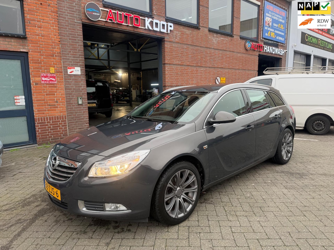 Opel Insignia Sports Tourer - 1.4 Turbo 140pk EcoFLEX Business+ - AutoWereld.nl