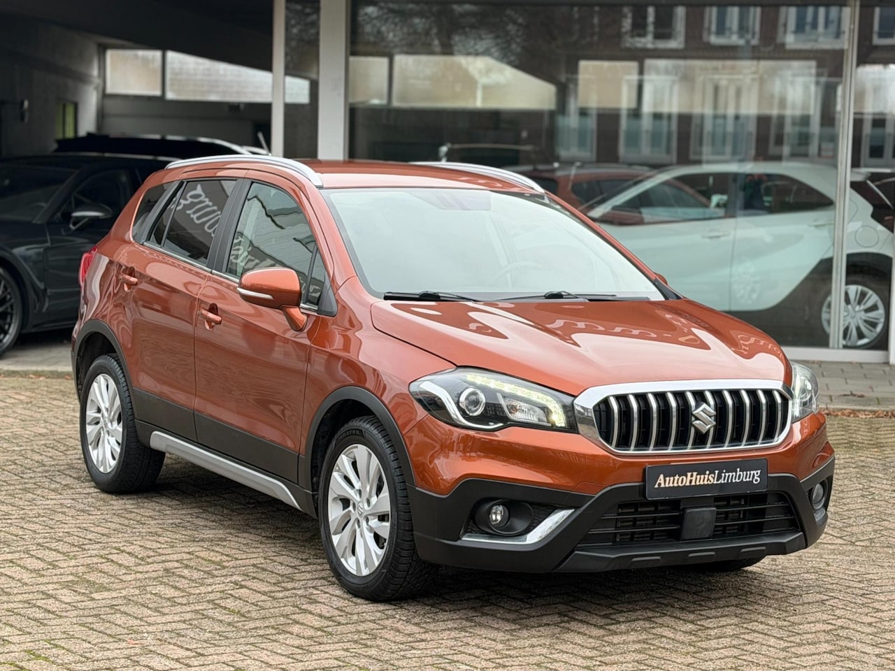 Suzuki S-Cross - 1.0 Boosterjet Exclusive|Camera|Navigatie|1e Eigenaar|Nieuwstaat|Automaat|Dealer onderhoud - AutoWereld.nl