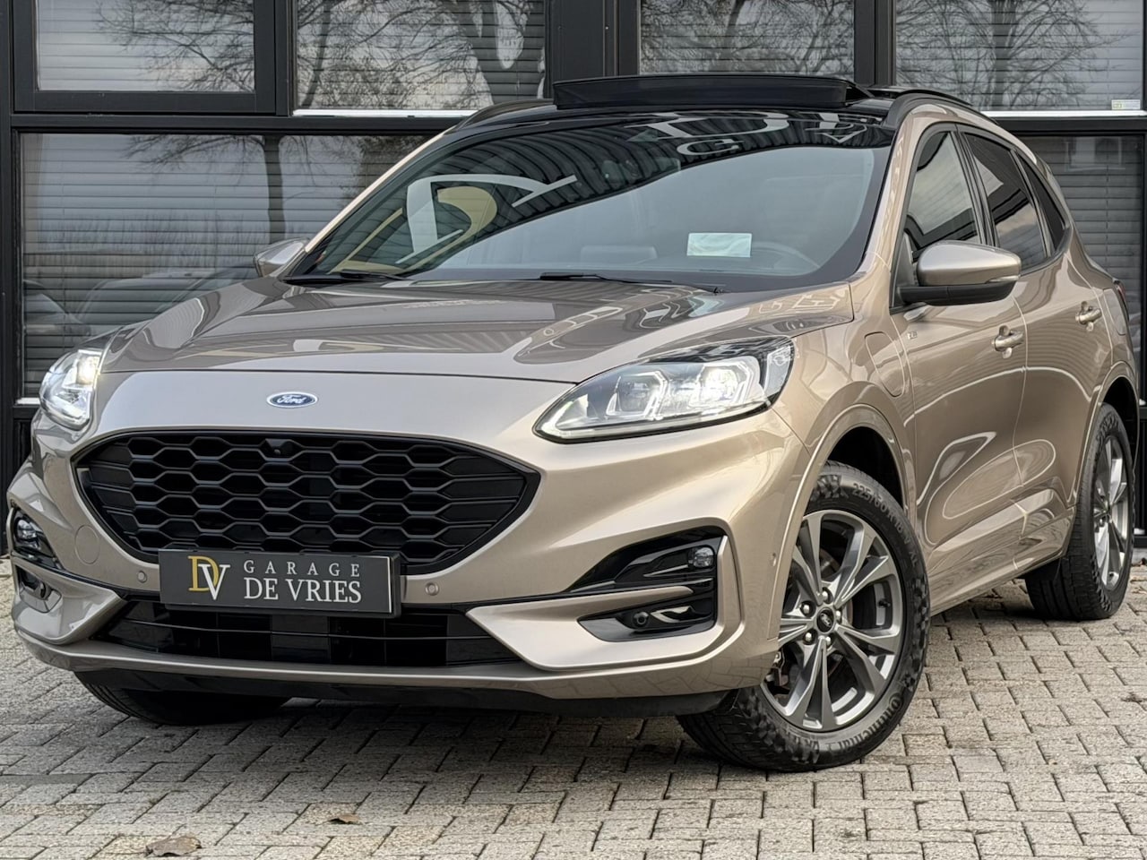 Ford Kuga - 2.5 PHEV ST-Line X Panoramadak ACC B&O Head Up Full Option Garantie - AutoWereld.nl