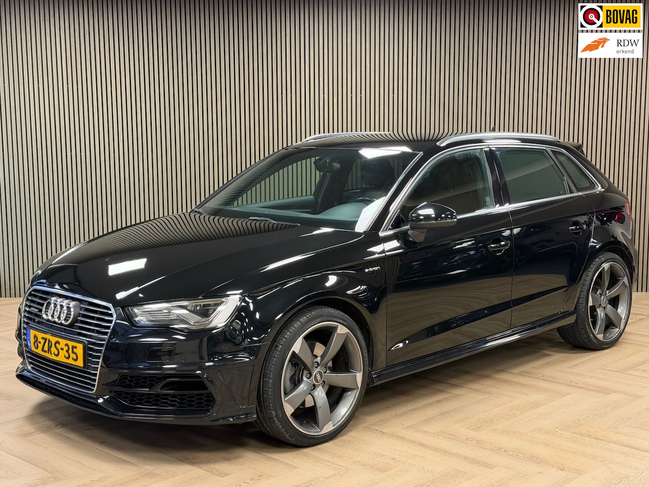 Audi A3 Sportback - 1.4 e-tron PHEV Plug-in Attraction Pro Line plus AUT. NAVIGATIE PDC CAMERA AIRCO STOELVERW - AutoWereld.nl