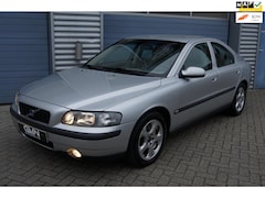 Volvo S60 - 2.4 T Geartronic Sport| NAP | 193pk | Boekjes Compleet