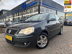 Volkswagen Polo - 1.4-16V Comfortline