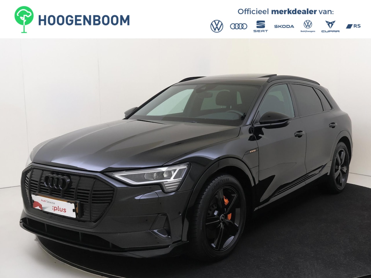Audi e-tron - 50 quattro Business edition Plus 71 kWh | Panoramadak | Luchtvering | Lederen bekleding | - AutoWereld.nl