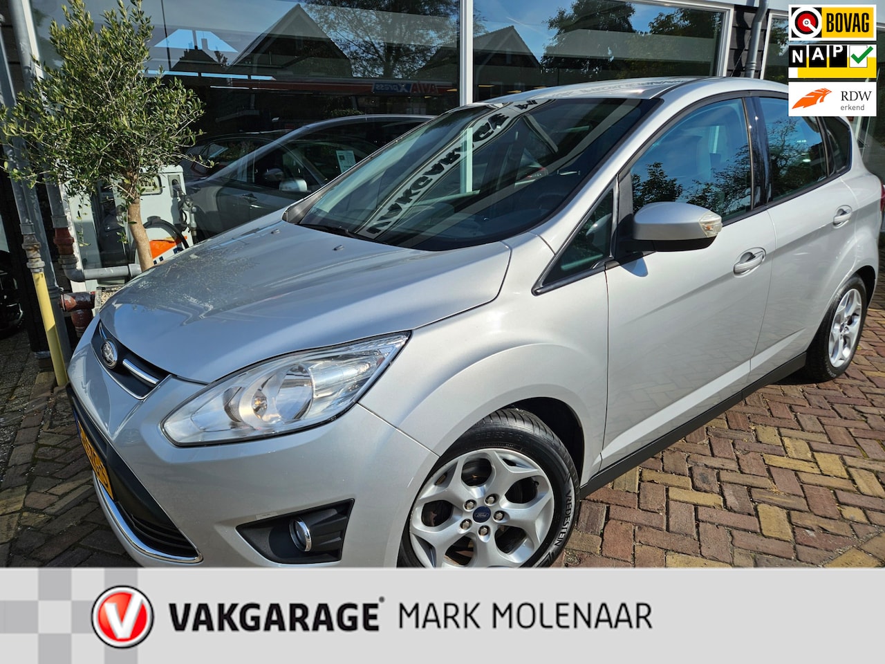 Ford C-Max - 1.6 EcoBoost Trend 1.6 EcoBoost Trend,nette auto,trekhaak,sterke motor - AutoWereld.nl