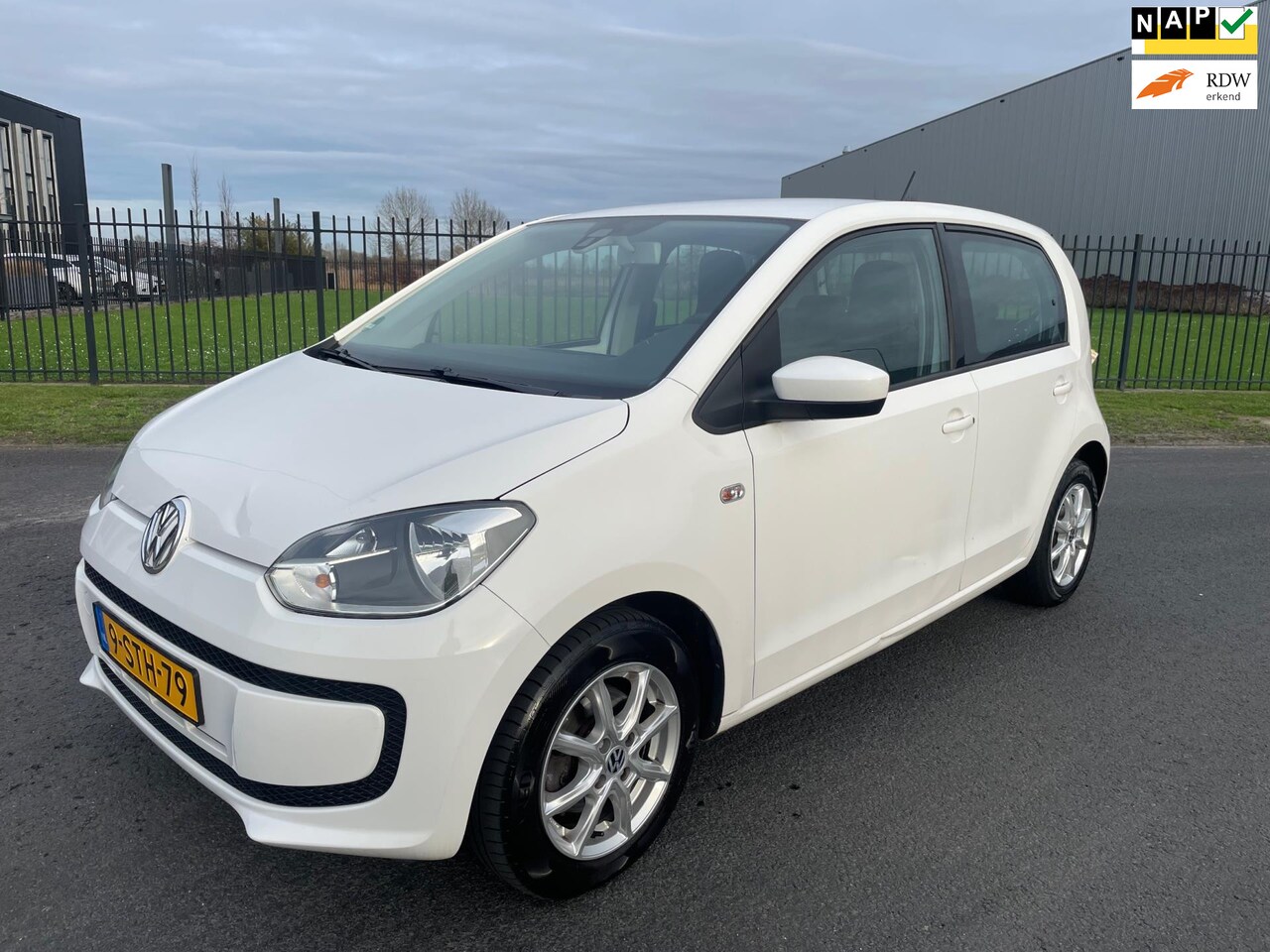 Volkswagen Up! - 1.0 move up! BlueMotion|Airco|Bj 2013|5 drs|Apk 4-2026|NAP!!! - AutoWereld.nl