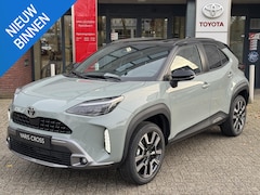Toyota Yaris Cross - 1.5 Hybrid 130 EXECUTIVE PREMIUM NIEUW OP VOORRAAD HEAD-UP JBL-AUDIO STOELVERW PARK-SENSOR