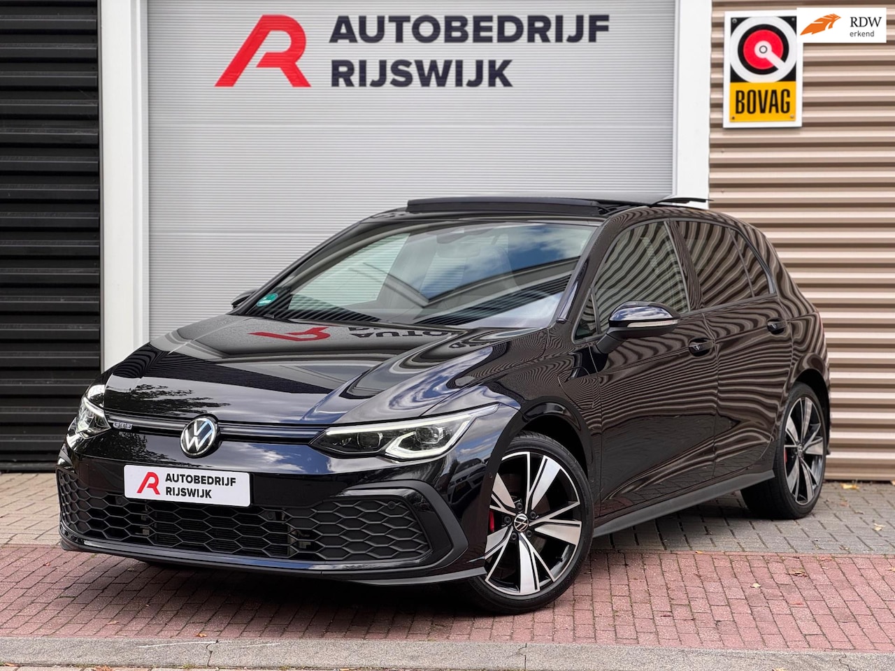 Volkswagen Golf - 1.4 eHybrid GTE Pano/Leer/HuD/Camera/Matrix - AutoWereld.nl