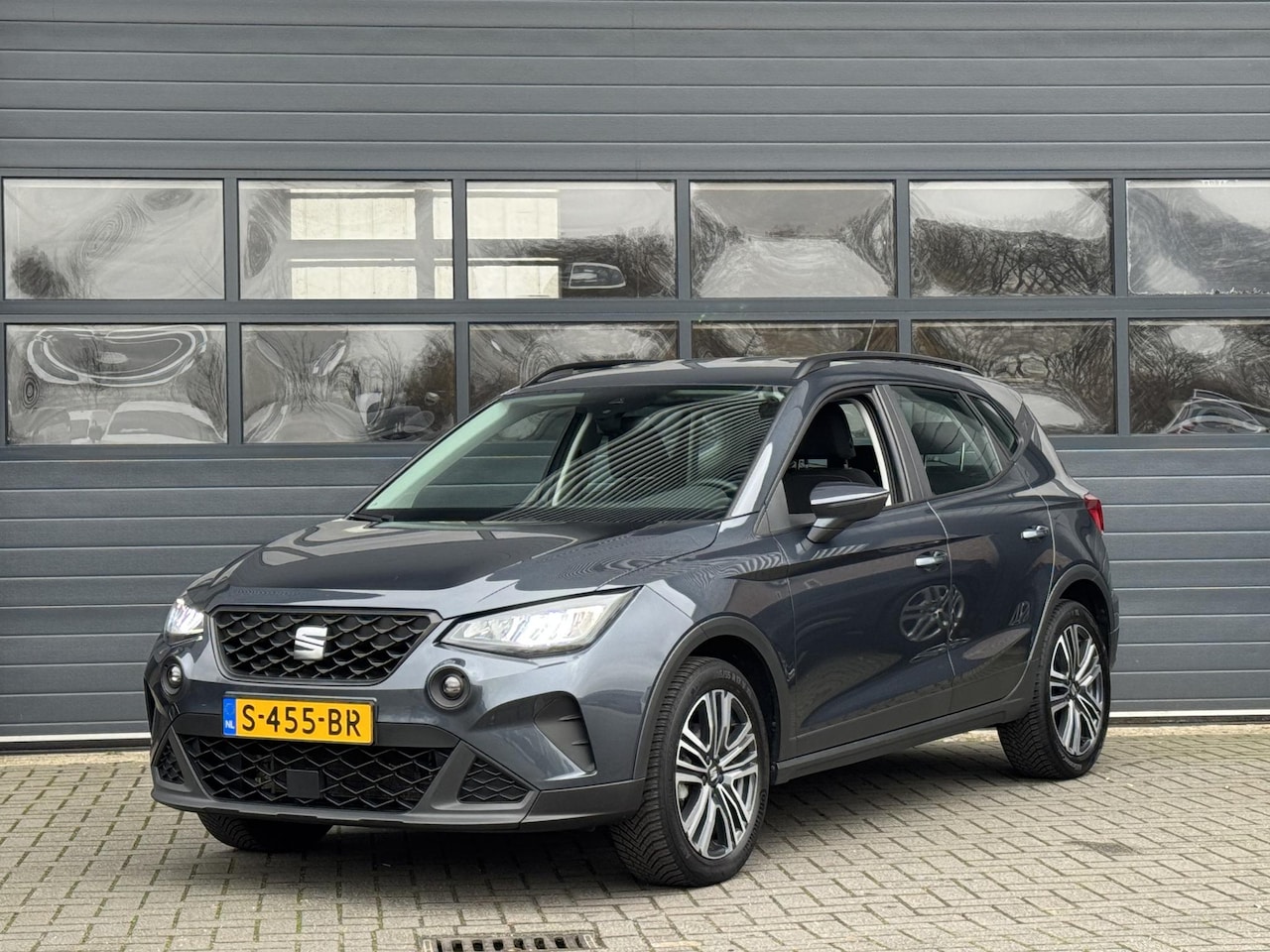 SEAT Arona - 1.0 TSI STYLE I APPLE CARPLAY I CLIMATE CONTROL I CRUISE CONTROL I 17" LICHT METALEN VELGE - AutoWereld.nl