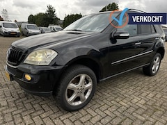 Mercedes-Benz M-klasse - 320 CDI grijs kenteken clima, trekhaak volle auto