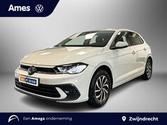 Volkswagen Polo - 1.0 95pk TSI Life Edition Achteruitrijcamera (Rear View) | Parkeersensoren voor en achter