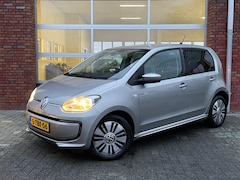 Volkswagen e-Up! - E-Up | SOH 85% | Nieuwe APK | 5 Deurs | Stoelverwarming | Navigatie | Parkeersensoren Acht
