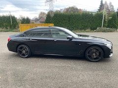 BMW 7-serie - 750Li High Executive zwart/zwart vol