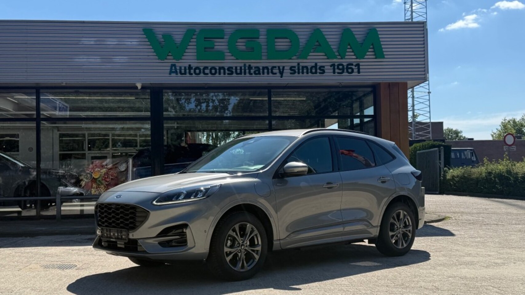 Ford Kuga - 2.5 PHEV ST-LINE X / Trekhaak+Driver+Techno+Winter pack - AutoWereld.nl