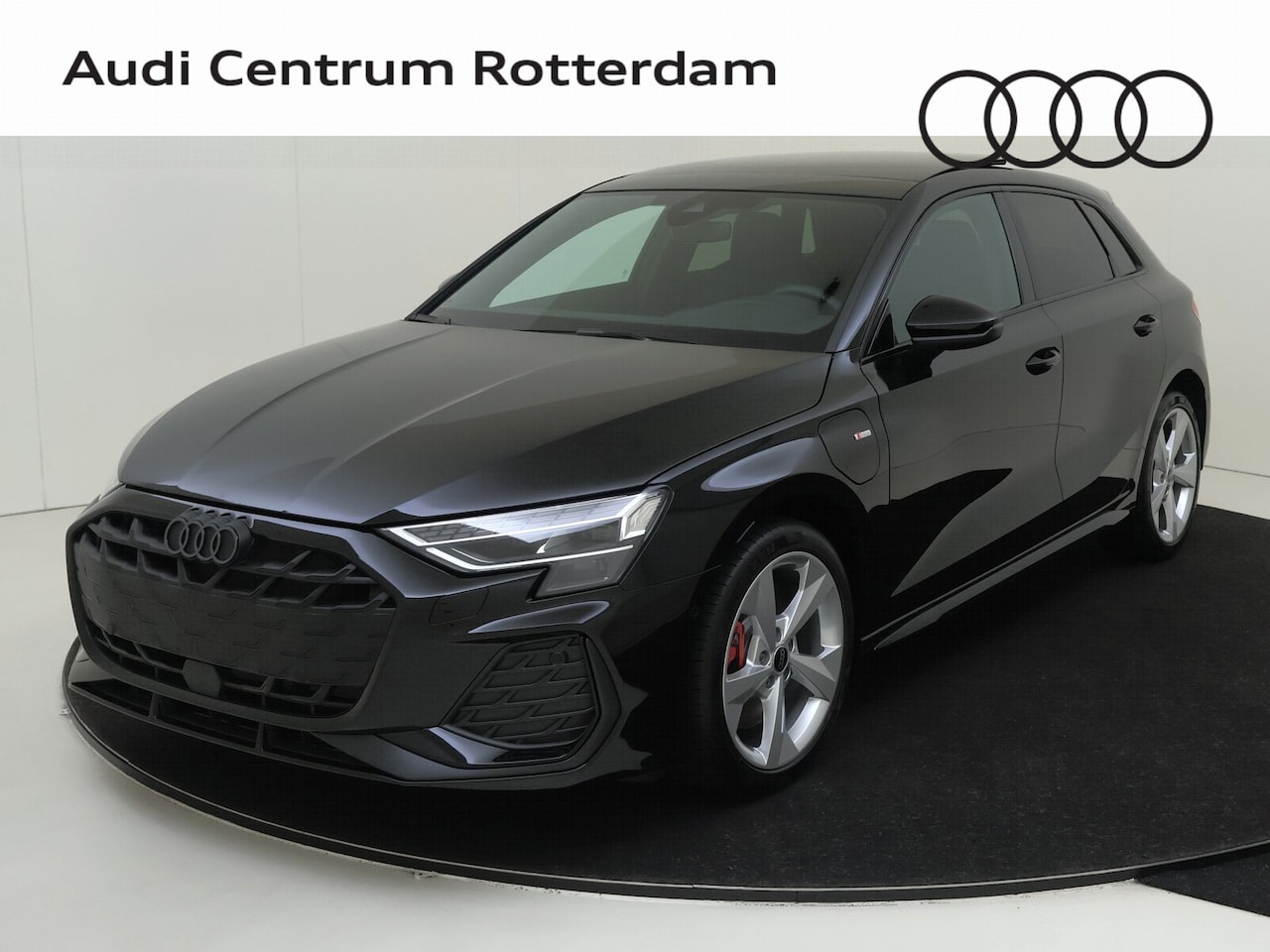 Audi A3 Sportback - S edition | Aluminium optiek in het interieur | Assistentiepakket Rijden en Parkeren Plus - AutoWereld.nl
