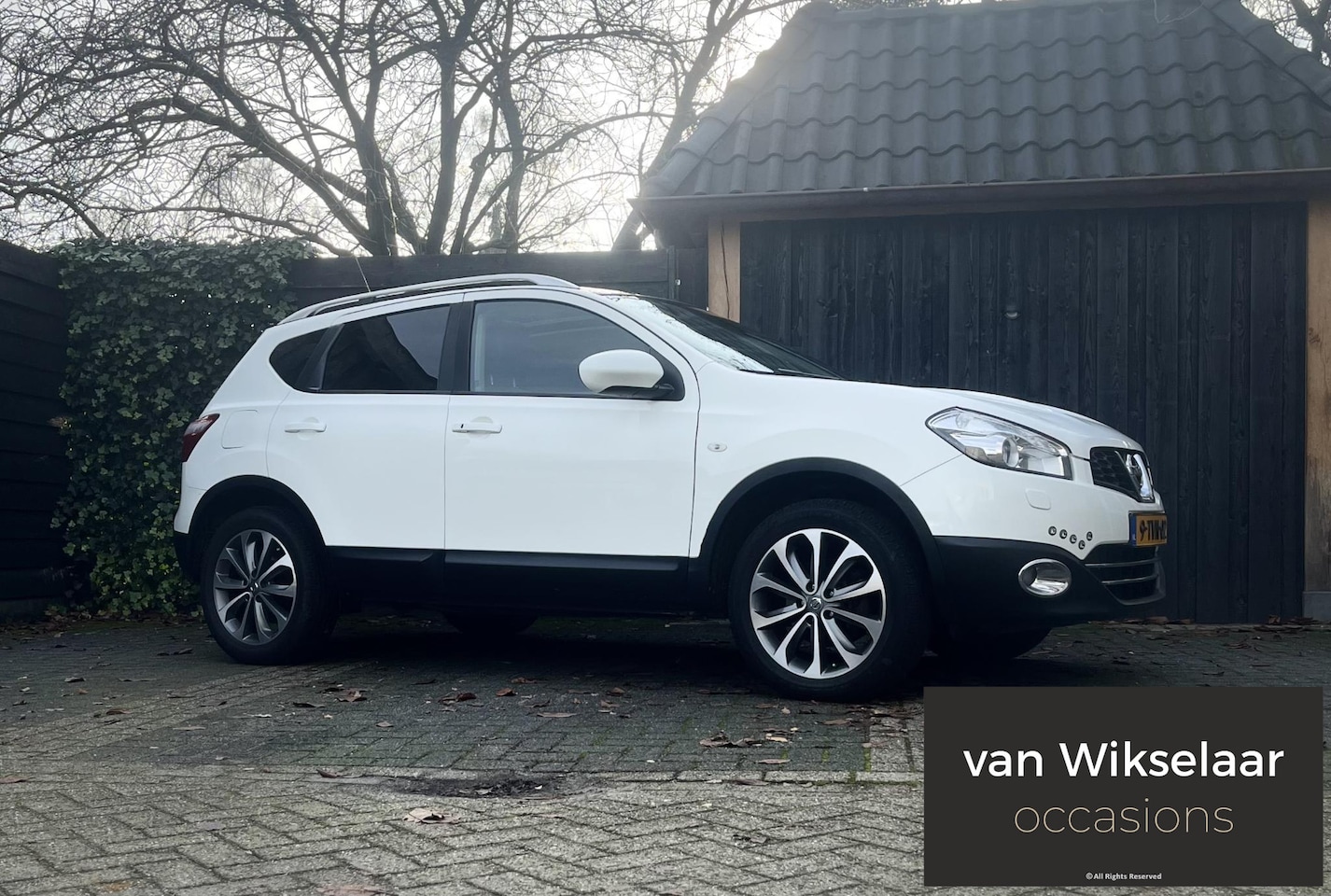 Nissan Qashqai - 2.0 Tekna AUTOMAAT 2010 BOSE+PANO+CAMERA - AutoWereld.nl