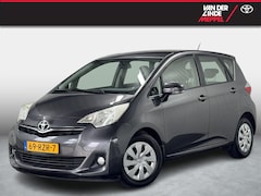 Toyota Verso S - 1.3 VVT-i Aspiration Automaat Leder NL Camera